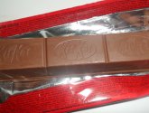 Шоколадный батончик KitKat