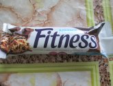 Батончик с цельными злаками Nestle Fitness с шоколадом